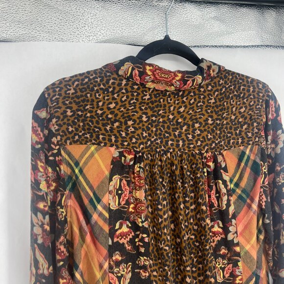 Soft Surroundings Top Button Down Shirt Mixed Print Plaid Animal Medium M Boho - Picture 8 of 9
